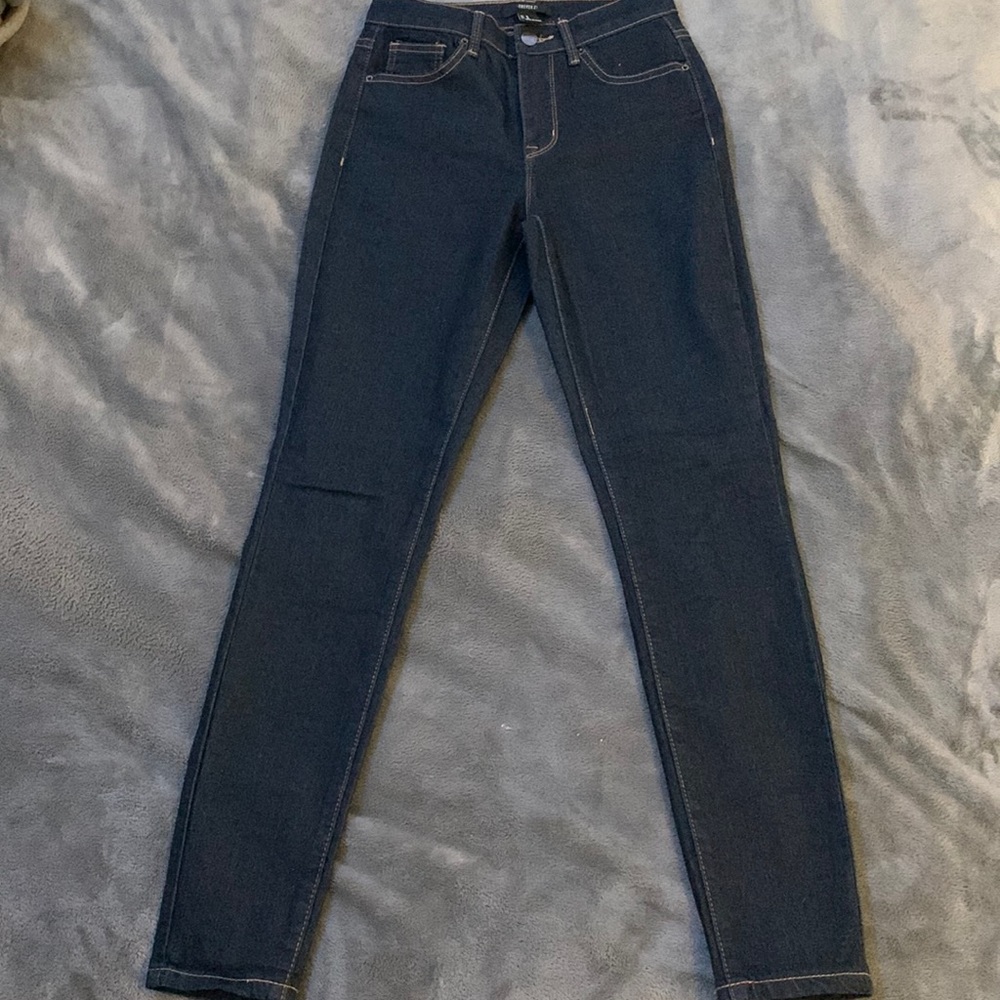 Denim Jeans from Forever 21 in size 25